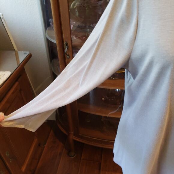 Energetic world wear L brownish gray long sleeved scoop neck - Picture 3 of 7